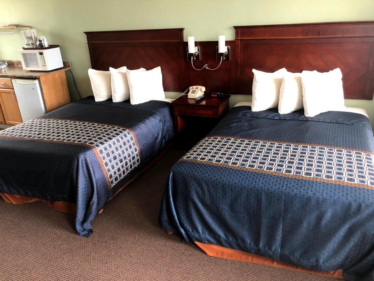 Perth Plaza Inn & Suites Экстерьер фото